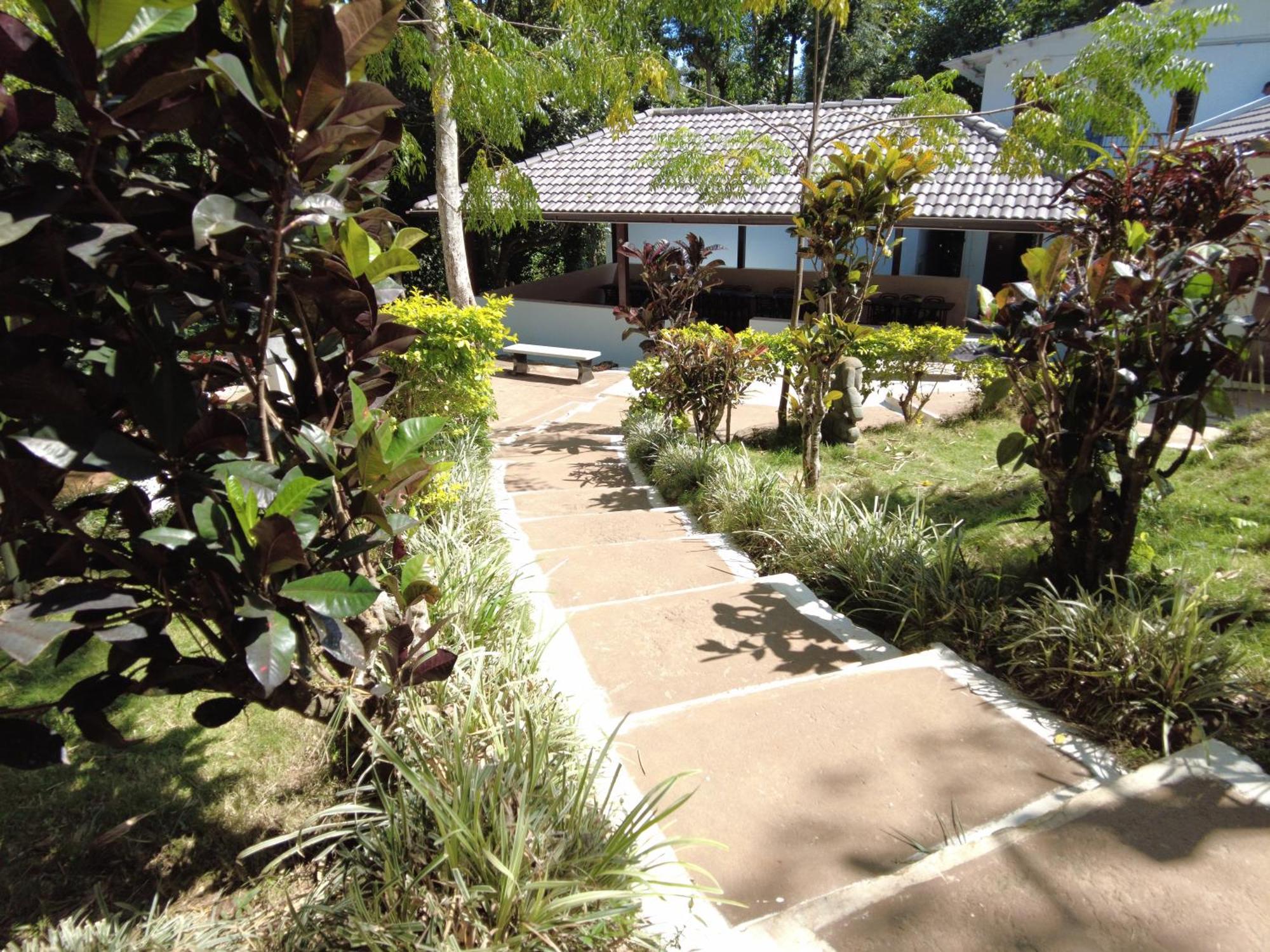 Seattle Garden Resort - Kollihills 외부 사진